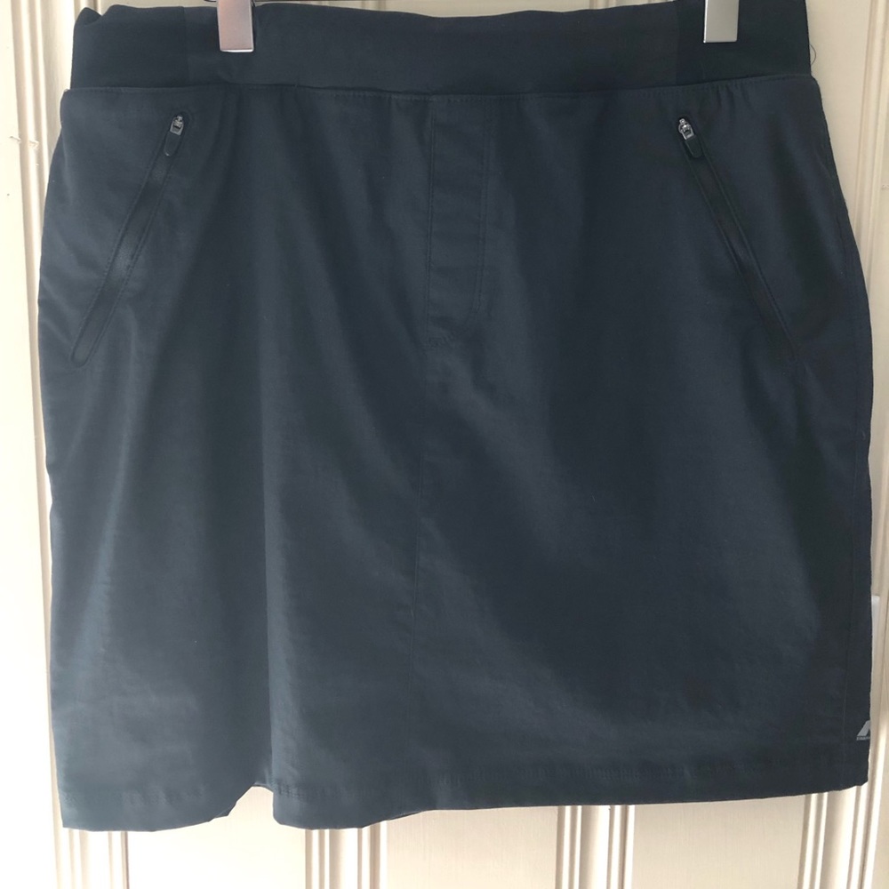 Eddie Bauer Skort